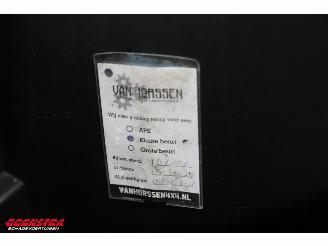 Landrover Defender 2.4 TD HT 110" E 4WD 6-Pers Leder Airco AHK picture 36