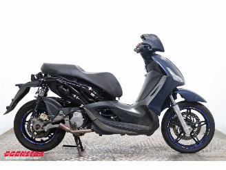 Piaggio Beverly 350 350 Beverly Sport ABS picture 8