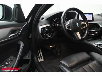 BMW 5-serie Touring 530i M-Sport LED ACC Leder SHZ PDC picture 17
