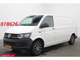 krockskadad bil bedrijf Volkswagen Transporter 2.0 TDI L2-H1 Airco Cruise AHK 2018/2