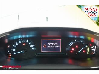 Peugeot e-2008 EV Facelift Active 54 kWh LED Navi Clima Cruise SHZ PDC 41.758 km! picture 20