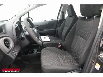 Toyota Yaris 1.0 VVT-i Now Airco 150.747 km! picture 14