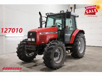 occasion machines Massey Ferguson  6245 BY 2003 5140hrs 2003/6