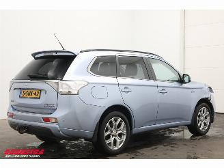 Mitsubishi Outlander 2.0 PHEV 4WD Instyle+ ACC Schuifdak Leder Camera SHZ AHK picture 3