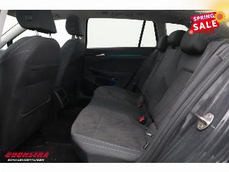 Volkswagen Golf Variant 2.0 TDI DSG Style Pano LED ACC ErgoComf. HUD Camera LRHZ picture 24