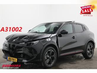 krockskadad bil auto Alfa Romeo Junior Elettrica Speciale 54 kWh Pano LED ACC Massage Camera 5.351 km! 2025/8