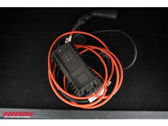 Citroën C5 Aircross 1.6 Pl.Hyb. 225 Shin Pano LED ACC Leder Massage Memory 360° AHK picture 23