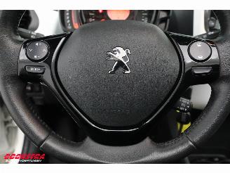 Peugeot 108 1.0 e-VTi Allure TOP! Schuifdak Clima Cruise Camera 34.304 km! picture 19