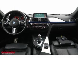 BMW 3-serie 320d Aut. M-Sport Schuifdak LED Leder Navi Clima Cruise Camera picture 10