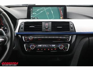 BMW 3-serie 320d Aut. M-Sport Schuifdak LED Leder Navi Clima Cruise Camera picture 11