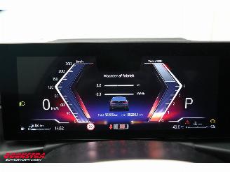 BMW 3-serie 330e M-Sport Schuifdak HUD ACC 360° H/K Memory picture 24