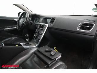 Volvo S-60 2.4 D5 Kinetic Leder Navi Clima Cruise PDC AHK picture 5