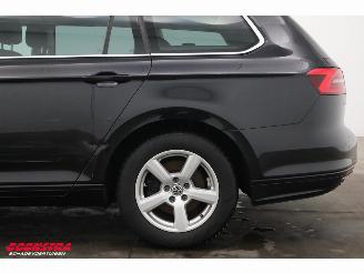 Volkswagen Passat Variant 1.6 TDI Connected Series LED Navi Clima Cruise PDC AHK picture 10