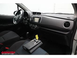 Toyota Yaris 1.3 VVT-i Aut. Aspiration Eerste Eigenaar! Navi Airco Cruise Camera 50.271 km!! picture 13