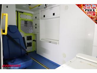 Volkswagen Crafter 2.0 TDI 175 PK DSG Ambulance RTW Lucht 2X Schuifdeur LED Leder Airco Cruise PDC picture 8