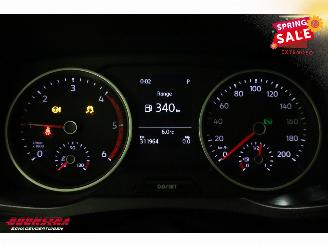 Volkswagen Crafter 2.0 TDI 175 PK DSG Ambulance RTW Lucht 2X Schuifdeur LED Leder Airco Cruise PDC picture 15