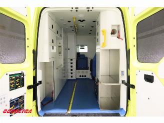 Volkswagen Crafter 2.0 TDI 175 PK DSG Ambulance RTW Lucht 2X Schuifdeur LED Leder Airco Cruise PDC picture 5