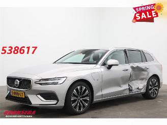 skadebil auto Volvo V-60 T6 Plug-in hybrid AWD Inscription LED Leder Memory Camera SHZ 2023/3