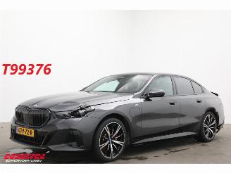 skadebil auto BMW 5-serie 530e M-Sport Pro Leder ACC H/K Camera SHZ 2024/12