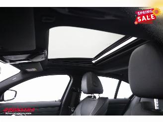 BMW 3-serie 330E M-Sport Schuifdak H/K Memory HUD LRHZ Camera AHK picture 19