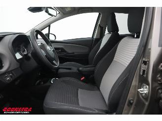 Toyota Yaris 1.5 Hybrid Comfort Navi Clima Cruise Camera picture 17