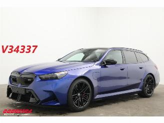 uszkodzony samochody osobowe BMW M5 Touring Pano B&W HUD 360° ACC Ventilatie AHK 2025