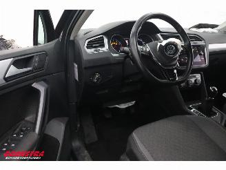 Volkswagen Tiguan 1.5 TSI ACT Comfortline Business Navi Airco Cruise PDC AHK picture 21
