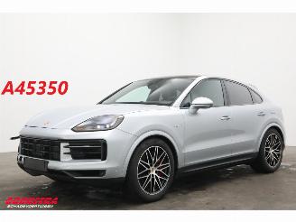 Vaurioauto  passenger cars Porsche Cayenne 3.0 S E-Hybrid Pano PDLS+ Sport Chrono 360° PASM AHK 2025/6
