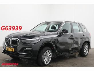 skadebil auto BMW X5 xDrive45e Executive Pano LED ACC H/K Camera LRHZ AHK 2021/5