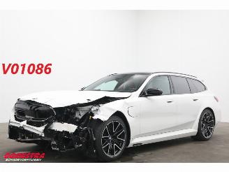 uszkodzony samochody osobowe BMW M5 Touring Drivers Package HUD Carbon B&W ACC 360° AHK 2025/3