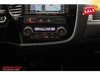 Mitsubishi Outlander 2.0 PHEV Instyle 4WD Leder Schuifdak Navi Clima Cruise SHZ AHK picture 21