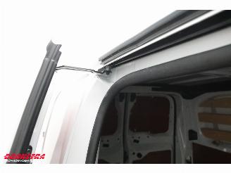 Peugeot e-Expert Standard Premium 75 kWh Navi Airco Cruise picture 8