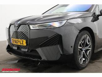 BMW iX xDrive40 77 kWh Pano LED ACC H/K Memory 360° AHK picture 9