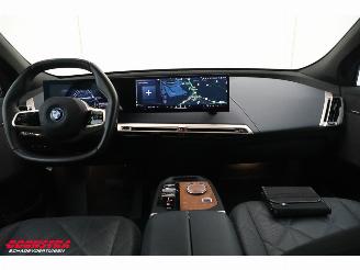 BMW iX xDrive40 77 kWh Pano LED ACC H/K Memory 360° AHK picture 16