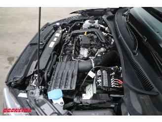 Volkswagen Taigo 1.0 TSI DSG R-Line LED Apple/Android Cruise Camera SHZ 8.184 km! picture 10