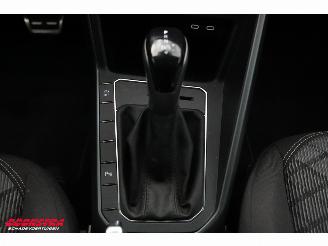 Volkswagen Taigo 1.0 TSI DSG R-Line LED Apple/Android Cruise Camera SHZ 8.184 km! picture 30