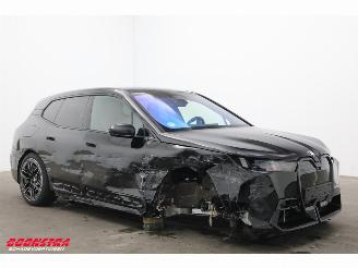 BMW iX xDrive M70 112 kWh Pano LED ACC B&W Memory 360° AHK picture 2