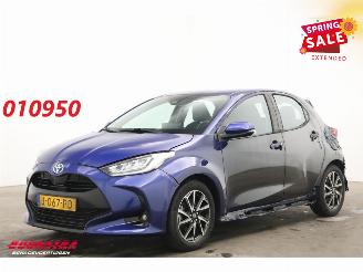 Toyota Yaris 1.5 Hybrid First Edition LED ACC Navi Clima Camera picture 1