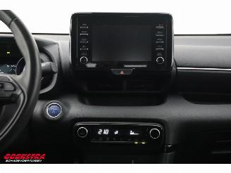 Toyota Yaris 1.5 Hybrid First Edition LED ACC Navi Clima Camera picture 18