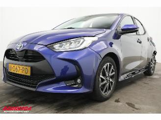 Toyota Yaris 1.5 Hybrid First Edition LED ACC Navi Clima Camera picture 6