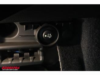 BMW 3-serie Touring 320i Aut. M-Sport Pano LED Leder Cruise SHZ AHK 122.972 km! picture 23