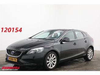 begagnad bil auto Volvo V-40 1.6 D2 Momentum Leder Xenon Navi Clima Cruise Camera SHZ AHK 2013/12