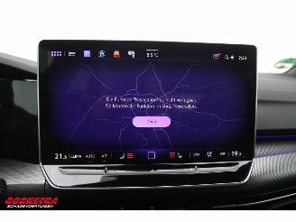 Volkswagen Golf 2.0 TSI GTI DSG 265 PK LED ACC Camera LRHZ SHZ picture 24