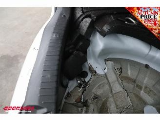 Nissan Qashqai 1.6 Connect Edition Pano 360° Navi Clima Cruise AHK 112.559 km! picture 20