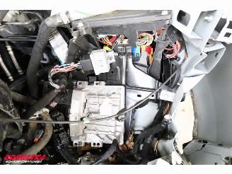 Renault Master RED 2.3 dCi 145 LBW Bak-Klep Dhollandia Airco Cruise picture 9