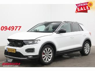 krockskadad bil auto Volkswagen T-Roc 1.5 TSI DSG Sport LED ACC Virtual Camera SHZ 2018/7