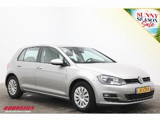 Volkswagen Golf 1.6 TDI Trendline BlueMotion Navi Bluetooth Airco Cruise picture 2