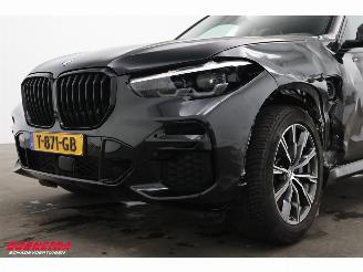 BMW X5 xDrive45e M-Sport Pano LED ACC Leder Memory HUD Camera Lucht AHK picture 9