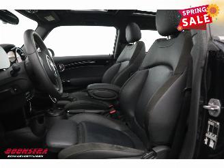 Mini Mini 1.5 Cooper Aut. JCW Pano LED Leder Cruise Camera SHZ picture 17