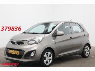 krockskadad bil auto Kia Picanto 1.0 CVVT Comfort Pack 5-DRS Airco 138.552 km! 2013/3